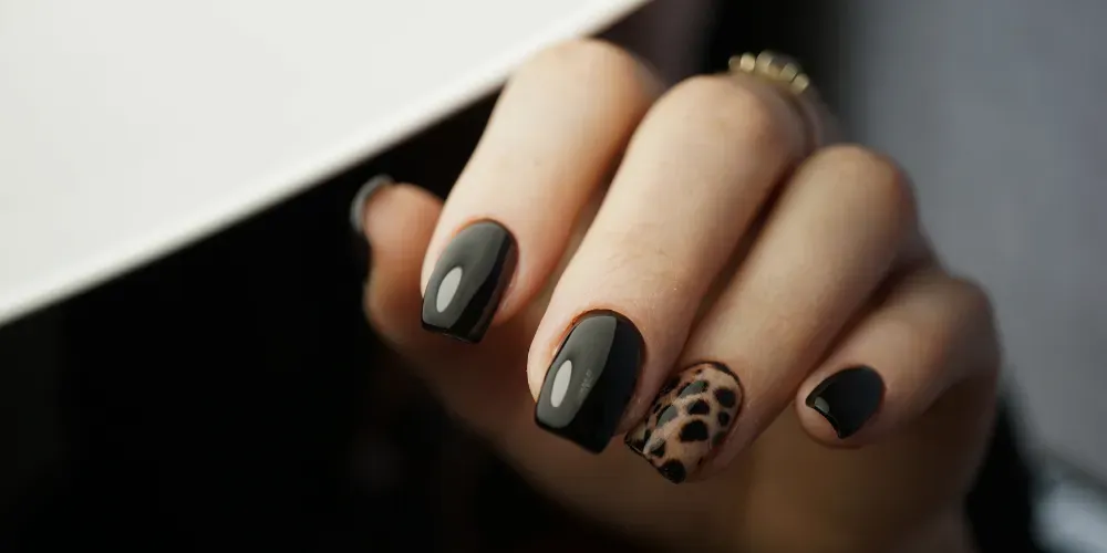 Fall Nails 2025 Top Trends to Elevate Your Seasonal Style