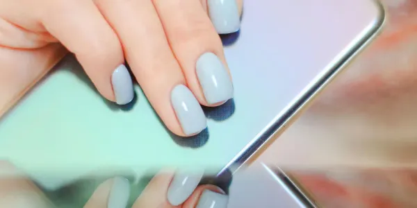 The Latest Nail Trends to Try in 2025: Inspiring Designs & Colors You’ll Love