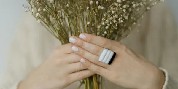 " Syrup Nails " Are the Sweetest 2025 Trend You Can’t Miss