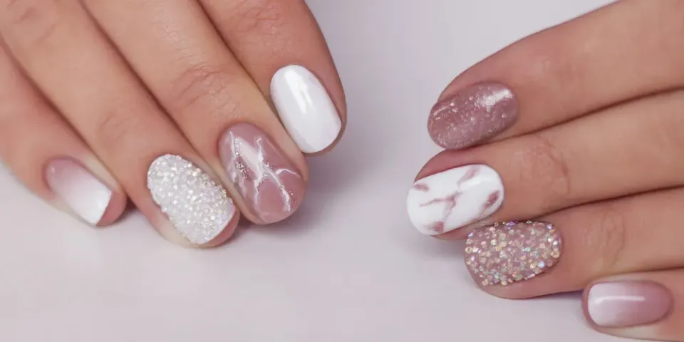 15 Stunning April Nail Designs to Welcome Spring in Style